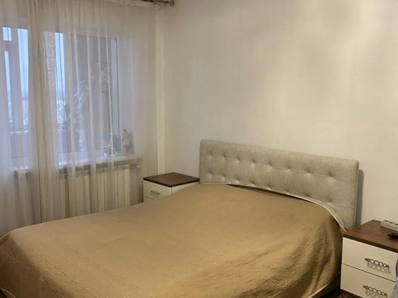 Здається 2-кімнатна квартира біля Південного ринку (Космос)