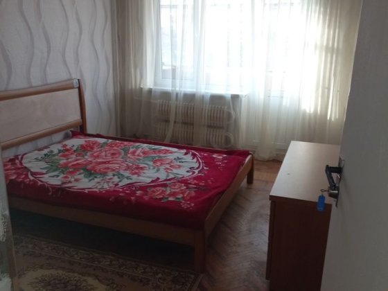 Здається 3 кім.квартира на Тополь2 б. 3 Днепр