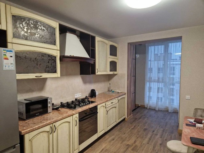 Сдам в центре сталинка с ремонтом,закрітій двор. - фото 1