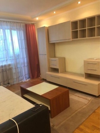 Довгострокова оренда 2х квартири . Дрім Таун . м. Мінська 2хв - фото 1