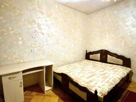 Срібнокільська 14, оренда 3-к квартири, метро Осокорки 5 хв! Київ