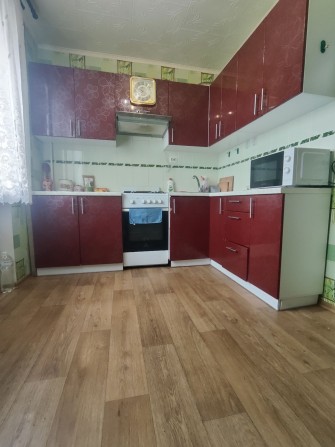 Сдам 1ком. квартиру на Красном Камне - фото 1