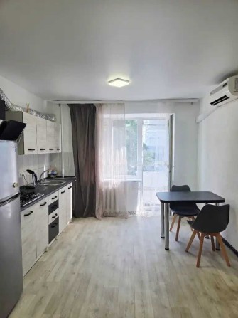 Оренда 2к квартири Сонячний
Сонячна набережна - фото 1