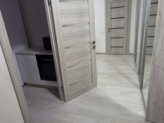 Здам свою 3 кімнатну квартиру ЖК Добробут + два гаража, пр Слобожанськ Дніпро