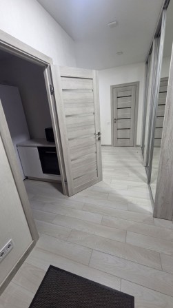 Здам свою 3 кімнатну квартиру ЖК Добробут + два гаража, пр Слобожанськ - фото 1