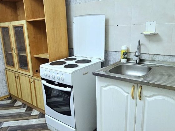 Оренда 3к.кв на Космосі 1 пов/9, вул. Олімпійська