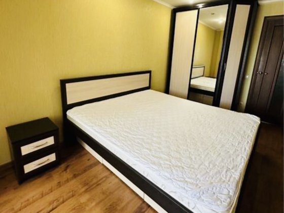 Оренда трикімнатної квартири на Замості вул Стеценка, Будинок офіцерів Винница