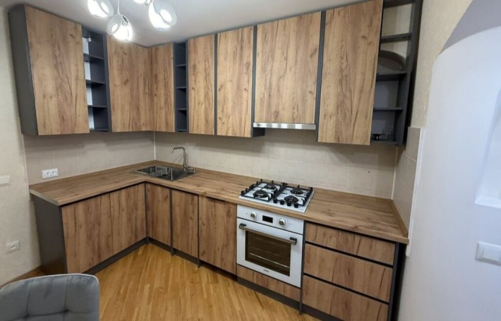 Оренда 2 к квартири вул. Л. Ратушної - фото 1