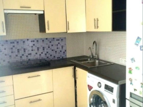 Сдам чистую ,светлую 1-ком.кв. Правый берег Дніпро