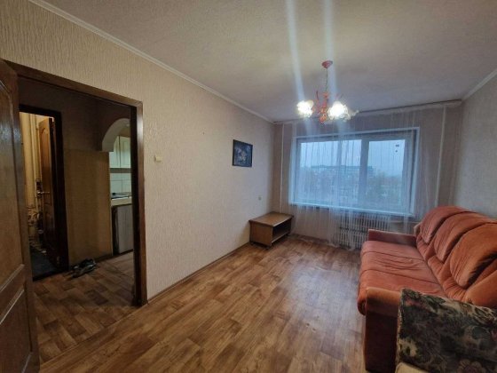 Сдам большую 1 комн Парус,косметика,актуально Дніпро