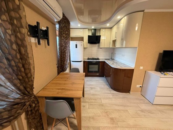 +Сдам 1 ком.квартиру ул.Одесская,ремонт,мебель,техника 10000+ком.усл. Запорожье