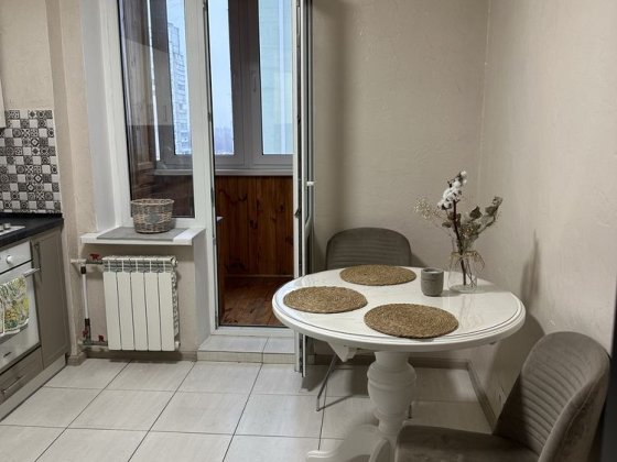 Квартира 3-х кімнатна в деснянському районі