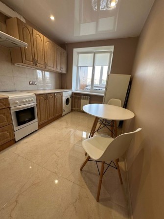 Здам 1 кімнатну квартиру на пр.Героїв 23 - фото 1