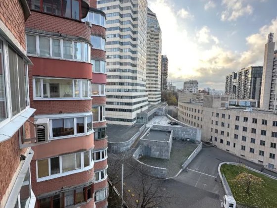 Сдам видовую 3К квартиру в районе Парка Шевченко Днепр