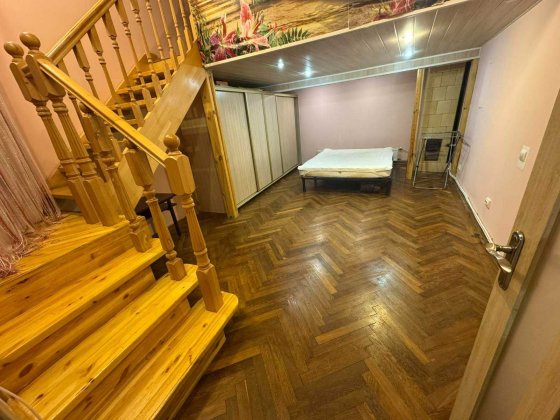 Оренда 2 кімнатної квартири вул Пекарська Львов