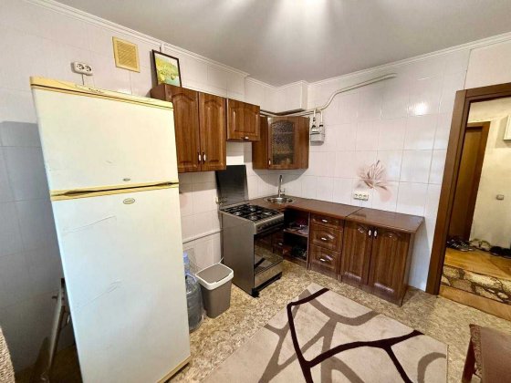 Сдам 3-х комнатную квартиру на ж.м. Коммунар Парус Днепр