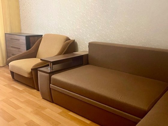 1-кімнатна в 10 хвилинах від метро Позняки Драгоманова 18