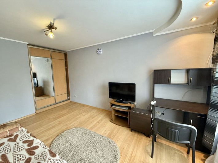 Оренда 2 кімнатної квартири вул. Патона - фото 1