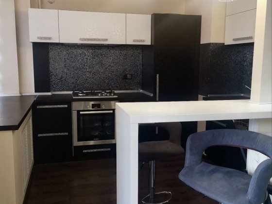 Здається  2-кімнатна квартира на набережній, район бульвару Шевченка