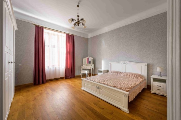 Оренда 2-кім квартира Центр Скельна - фото 1