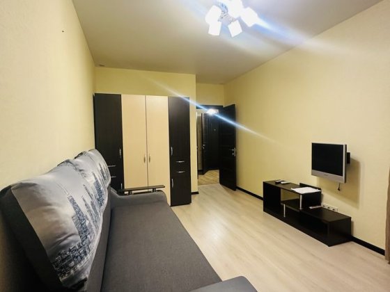 Здам квартиру ТЦ Retroville Варшавський Родини Крістерів 20-Б