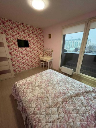 2к-студ ЖК Скайленд 2, ул Волошковая 2, 45м2 - фото 1