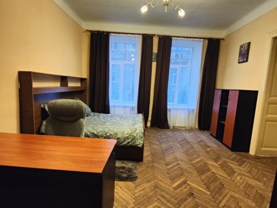 Оренда 1 км квартира вул.Чупринки Політех ,ц.12 тис Львов