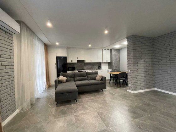 Вільна! 2 кім + кухня вітальня! вул Героїв УПА , жк Кінескоп Львів