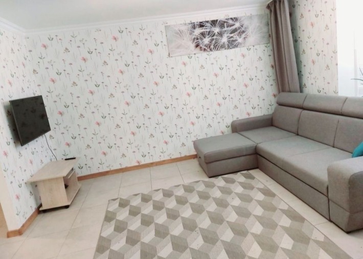 Оренда 3х кімнатної квартири у Дніпровському р-ні (Товариська 37а) - фото 1