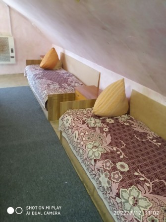 Сдам часть дома,комната с кухней, коммун.усл.уже в цене. - фото 1