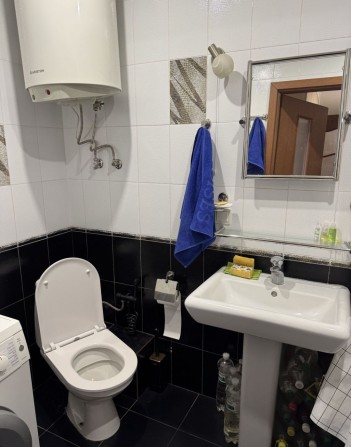 Оренда 2х кімнатної квартири у Шевченківському р-ні (Моторобудівників) - фото 1