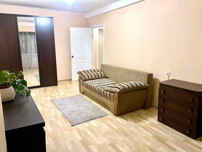 Оренда ул. Березняковская 20, 1-кімнатна, м. Лівобережна., Березняки. - фото 1