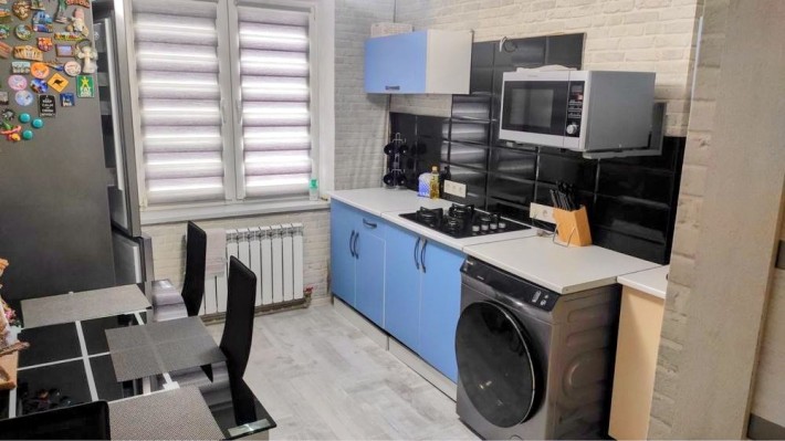 Сдам 2х комн. на пр. ПОЛЯ   с ремонтом - фото 1