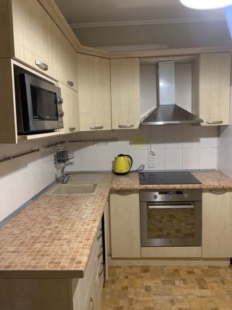 Власник. Без комісії. 2-кімнатна. М. Харківська. Вишняківська 8а. - фото 1