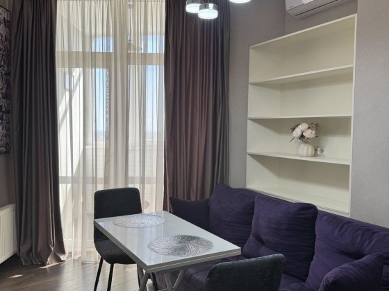 Довгостроково 1-кімнатна квартира на Таірово , ЖК Квітка, вул. Інглезі