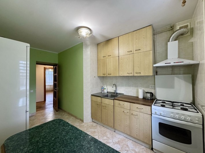 Оренда 3-кімнатної квартири в цегляному будинку | вул. Стрийська - фото 1