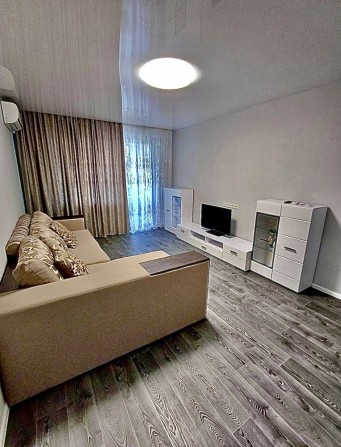 ‼️Сдаю 2 х комнатную Красивую квартиру с Хорошим ремонтом‼️ - фото 1