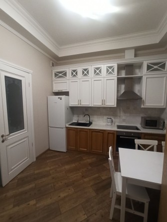 Сдам 2-х комнатную. Центр улица Торговая. - фото 1