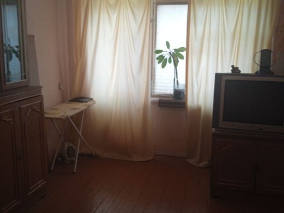 Сдам 1-ную квартиру на 12 квартале, остановка 152 дивизия Днепр