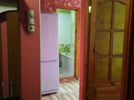 Сдам свою, 2-к кв. м. Студенческая, 522 мкр, 3 мин. подземная  школа Харьков