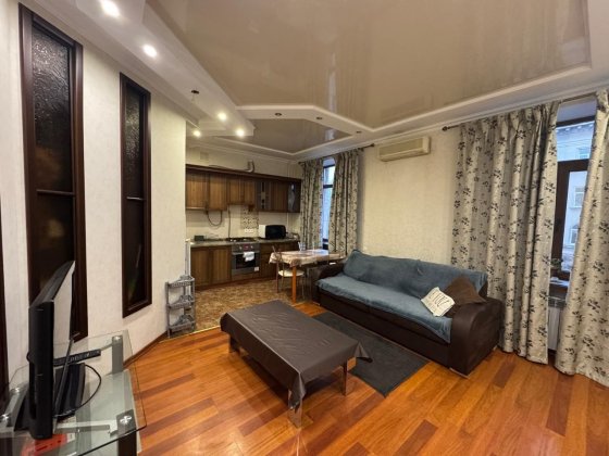 Сдается 2к.квартира.Центр города! НАБЕРЕЖНАЯ! Закрытый двор! Парковка! Николаев