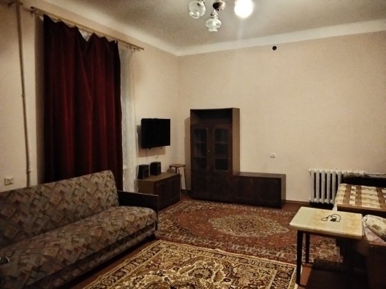 Сдаю 2 к/к р-н р.Колос Николаев