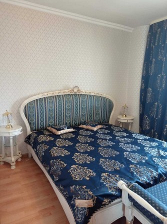 Сдам красивую 3к. квартиру метро Киевская - фото 1