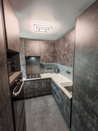 Сдам 3-х к евро  кв пр Поля Ушакова - фото 1