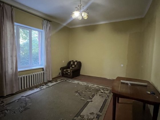 Оренда 4-х кімнатної квартири по вул .Авіаційна Дніпро