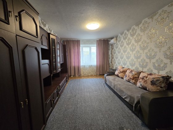 Оренда 2к квартири на пр.Героїв 45 Днепр