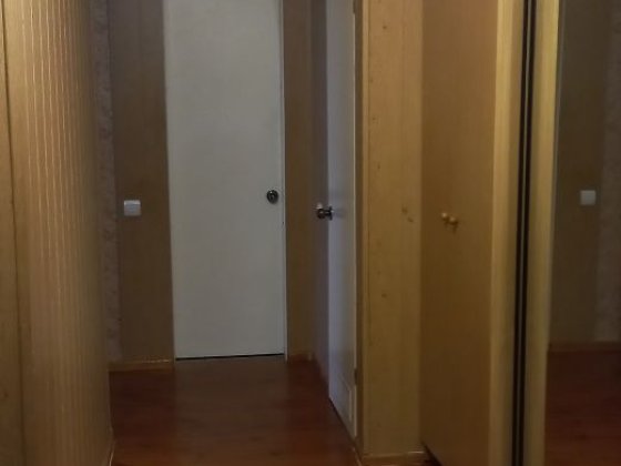 Здам власну 3-кімнатну сталінку,4/5, ХТЗ,метро.Тепла,балкон кухні,лодж Харків