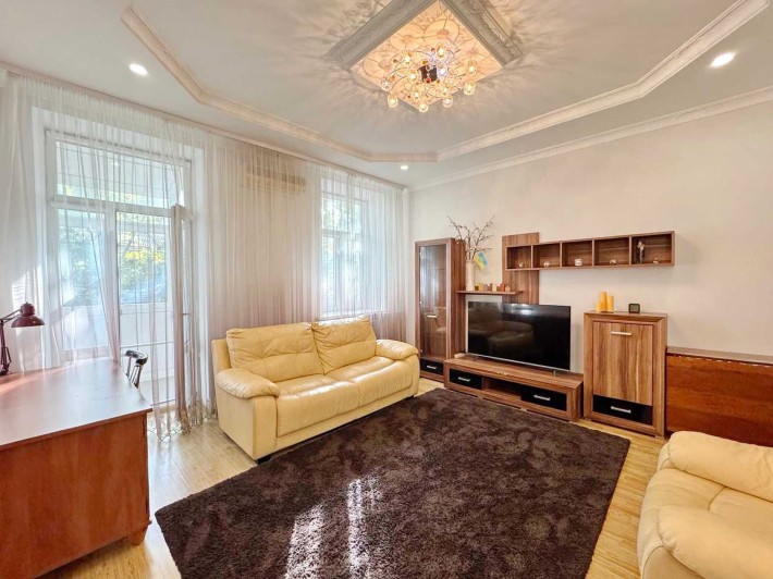 Здаю в оренду 3к квартиру на Соборній. ц1 - фото 1