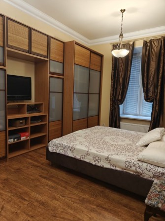 Сдаю Стильную квартиру в Историческом Центре- 20 000гр.гр - фото 1