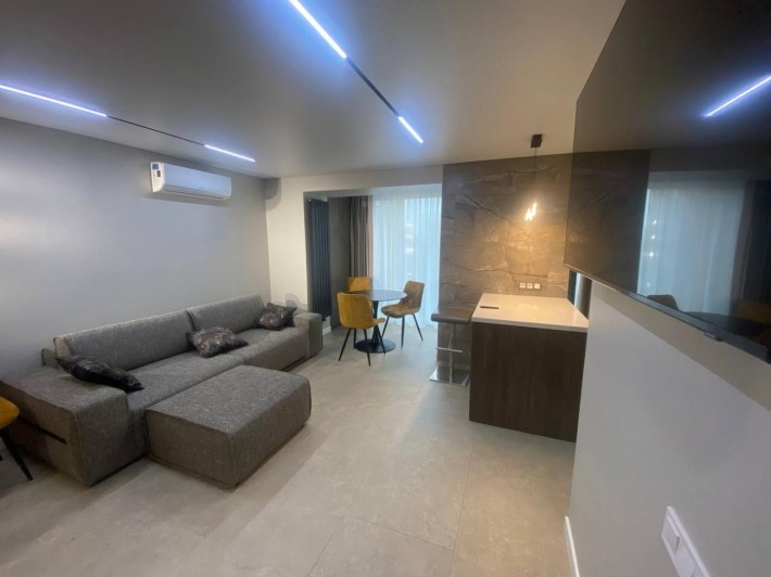 Аренда РЕАЛЬНОЙ 1кв. Слобожанский, Правда, доп средства для света! - фото 1